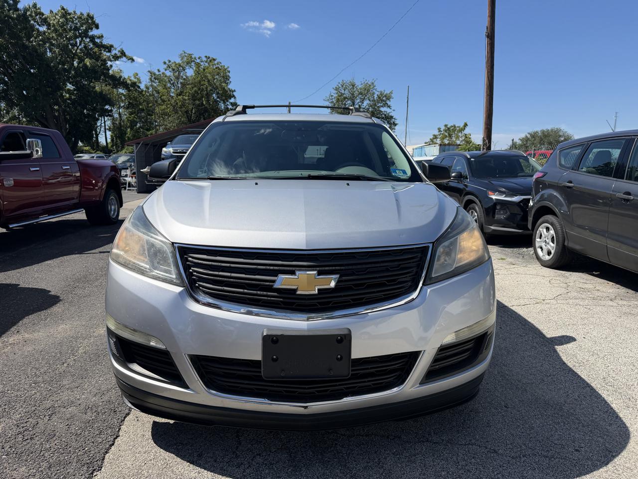 Chevrolet Traverse LS FWD w/PDC 2013