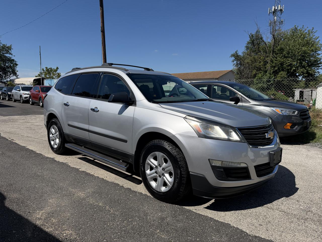 Chevrolet Traverse LS FWD w/PDC 2013