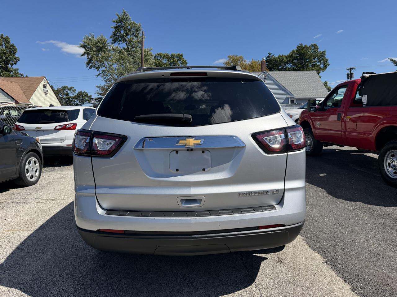 Chevrolet Traverse LS FWD w/PDC 2013