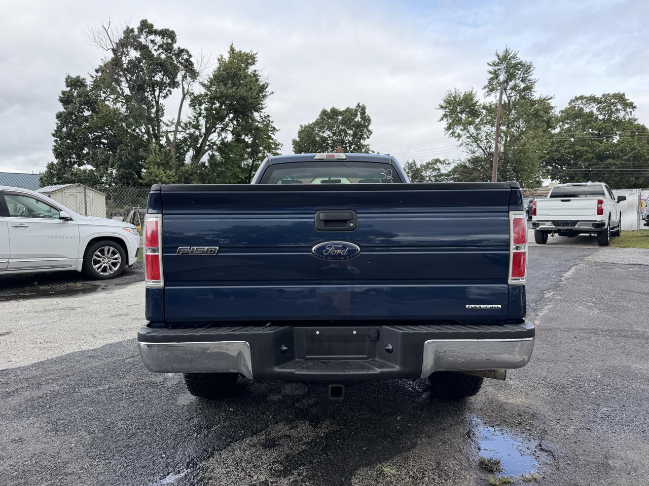 Ford F-150 2WD Reg Cab 145" XL 2013