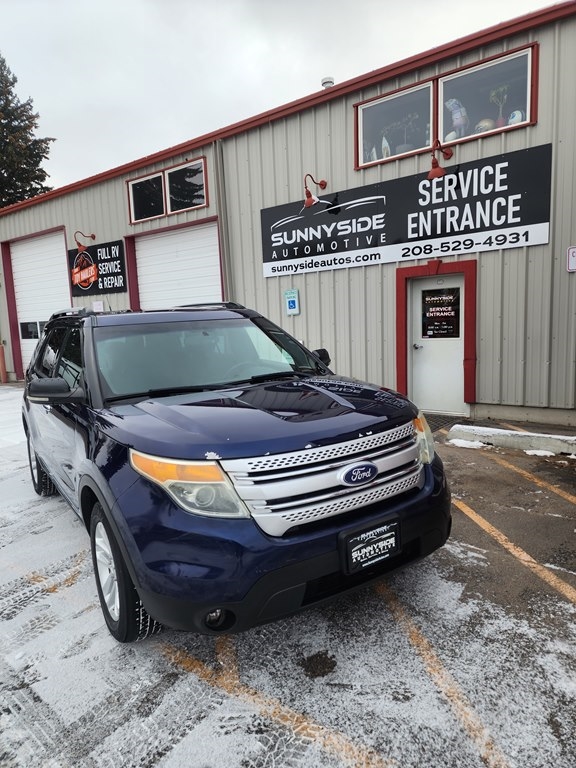 2011 Ford Explorer FWD 4dr XLT