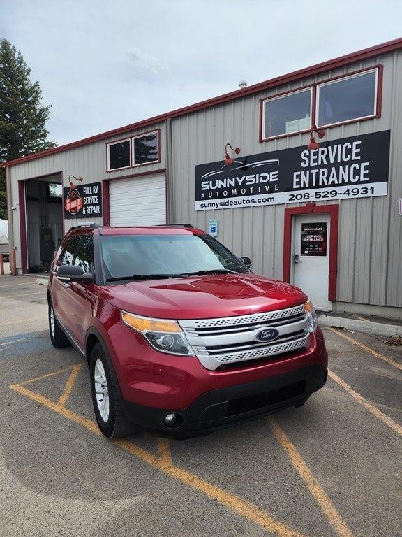 2014 Ford Explorer 4WD 4dr XLT