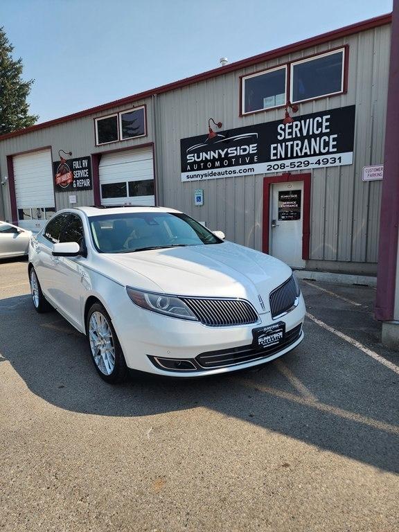 2014 Lincoln MKS 4dr Sdn 3.5L AWD EcoBoost