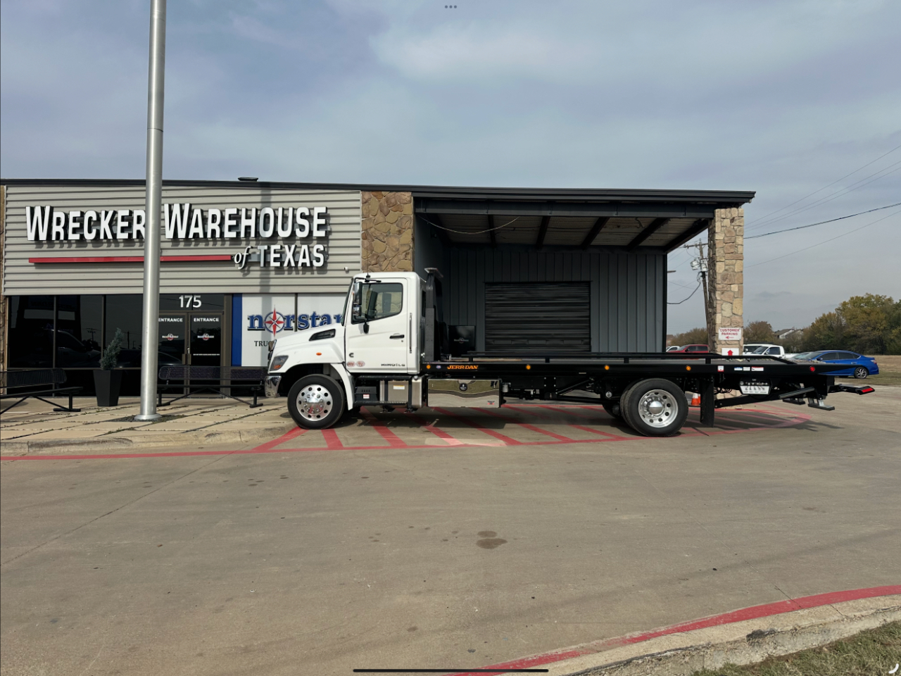 2025 Hino 4x2 Incomplete Vehicle 