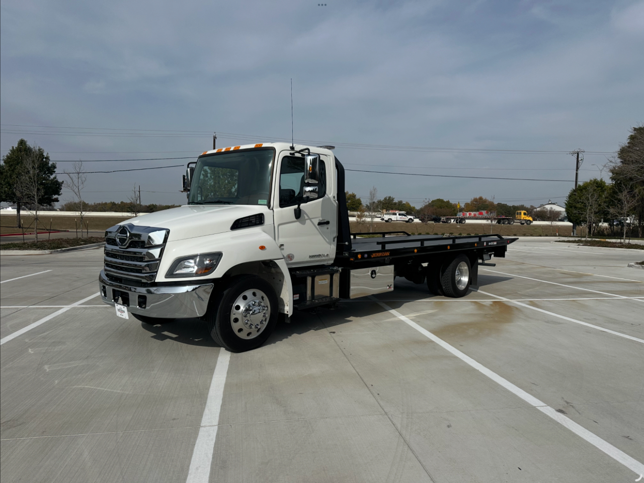 Hino 4x2 Incomplete Vehicle  2025