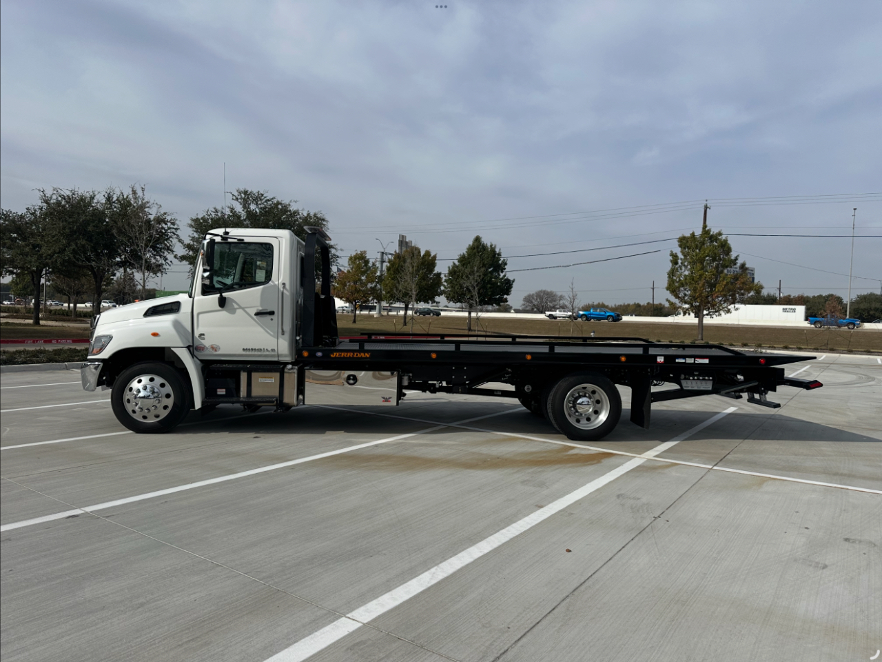 Hino 4x2 Incomplete Vehicle  2025