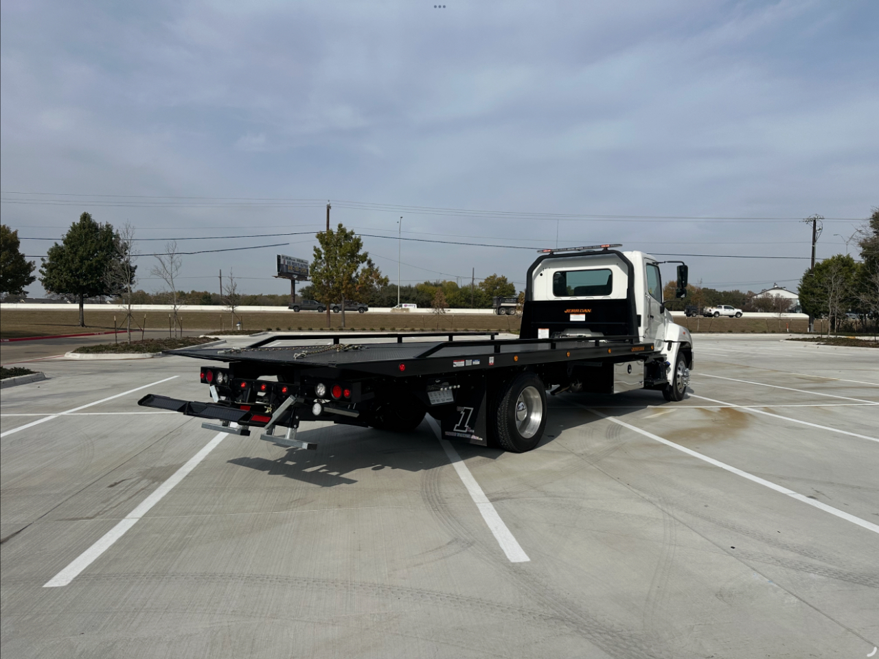 Hino 4x2 Incomplete Vehicle  2025