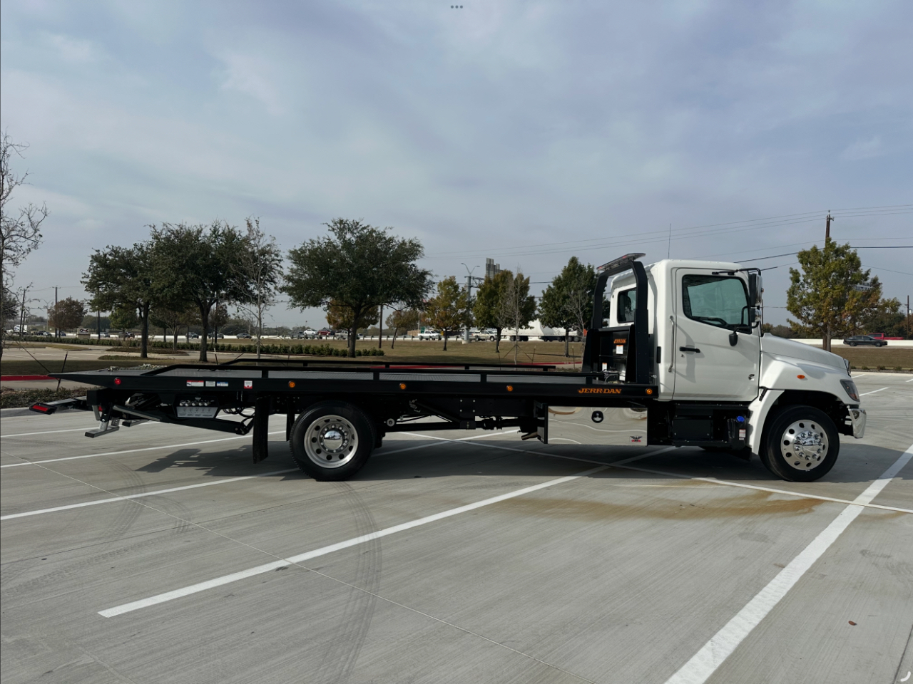 Hino 4x2 Incomplete Vehicle  2025