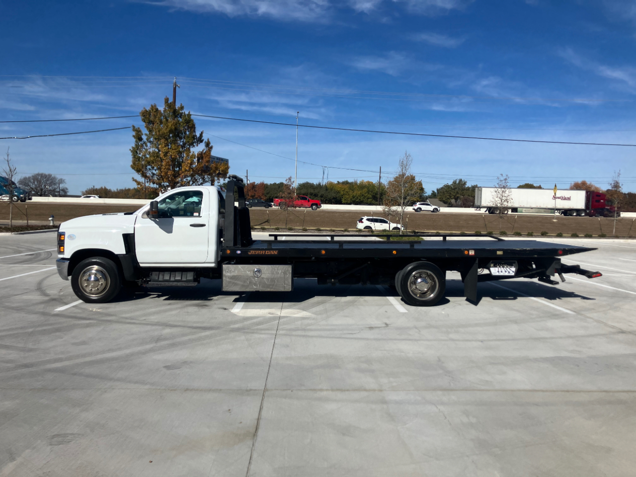 Chevrolet Silverado Medium Duty  2019