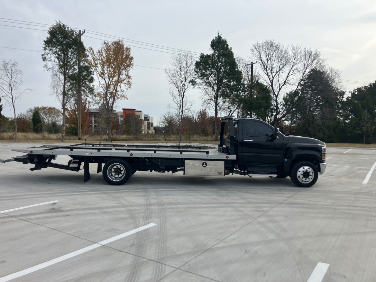Chevrolet Silverado Medium Duty  2024