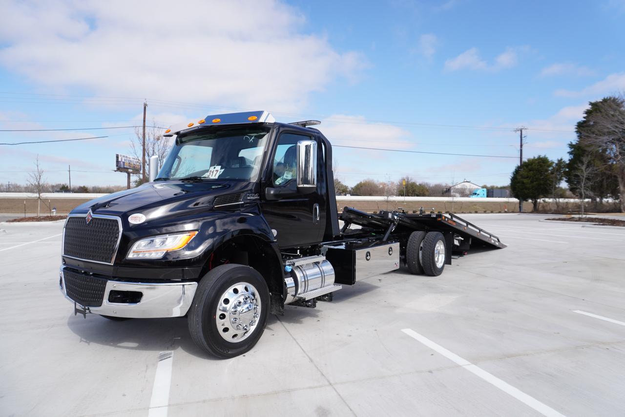 International MV607  2026