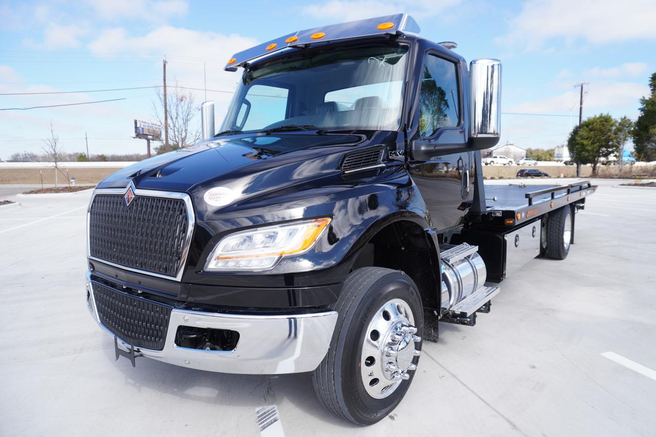 International MV607  2026