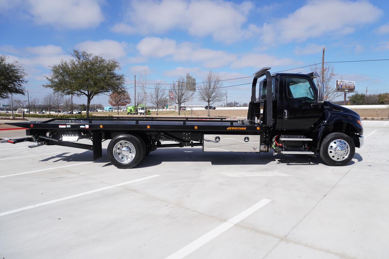 International MV607  2026