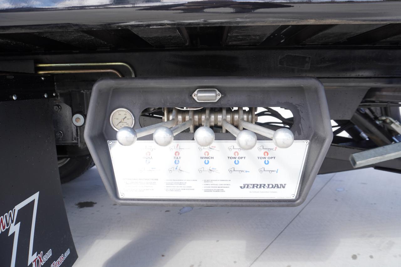 International MV607  2026