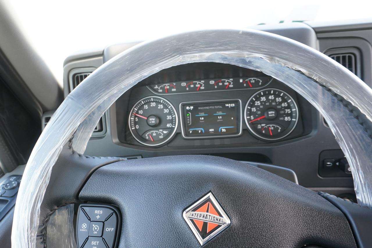 International MV607  2026