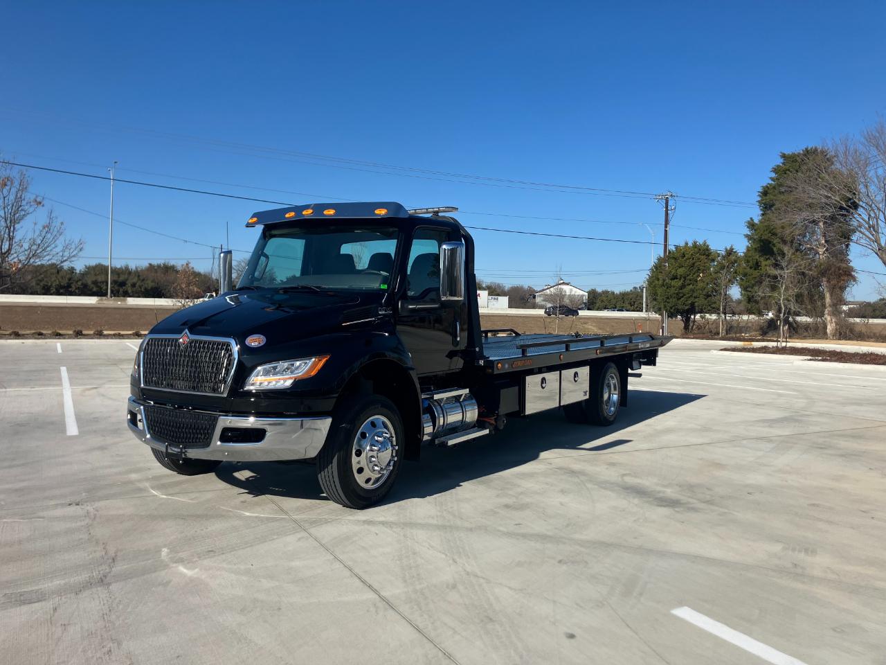 International MV607  2026