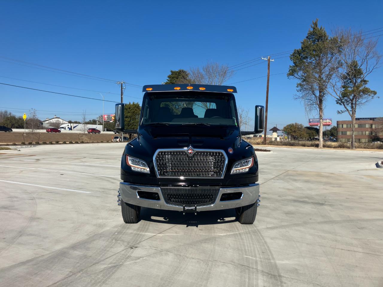 International MV607  2026