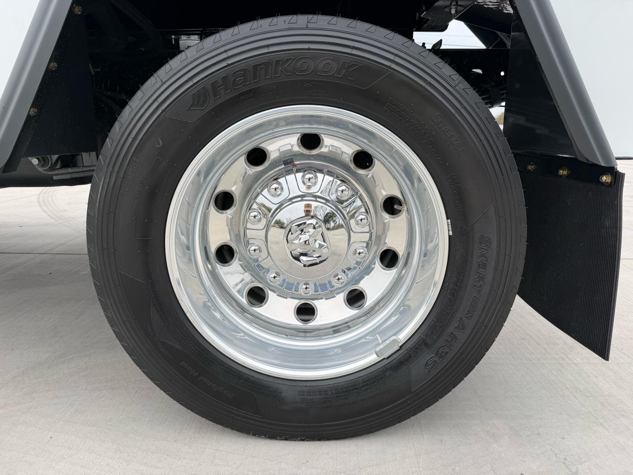 RAM 4500 Regular Cab SWB 2WD DRW 2026