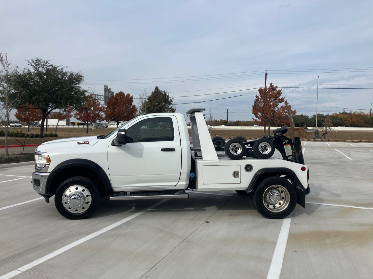 RAM 4500 Regular Cab SWB 2WD DRW 2024