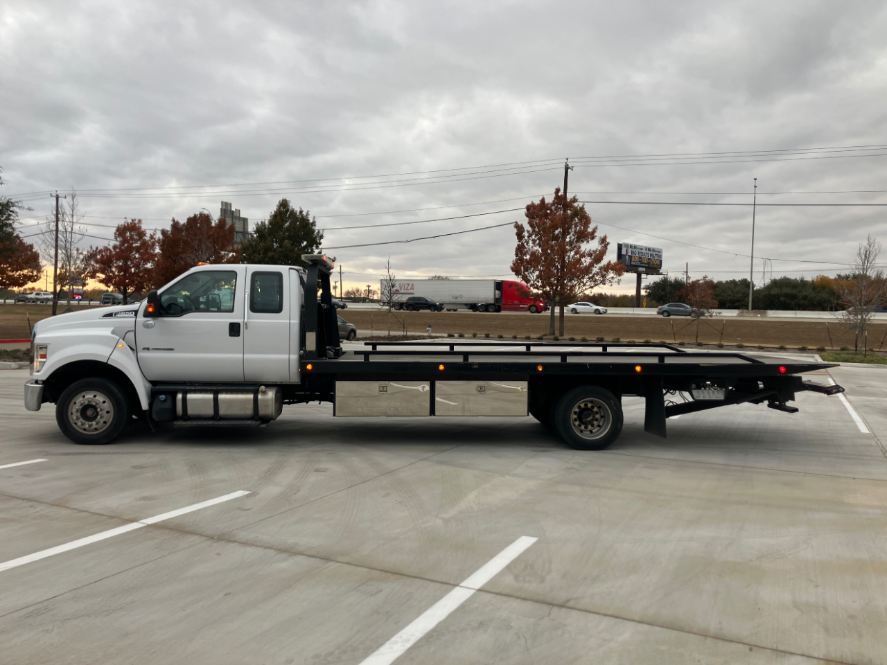Ford F-650 SuperCab 2WD DRW 2017