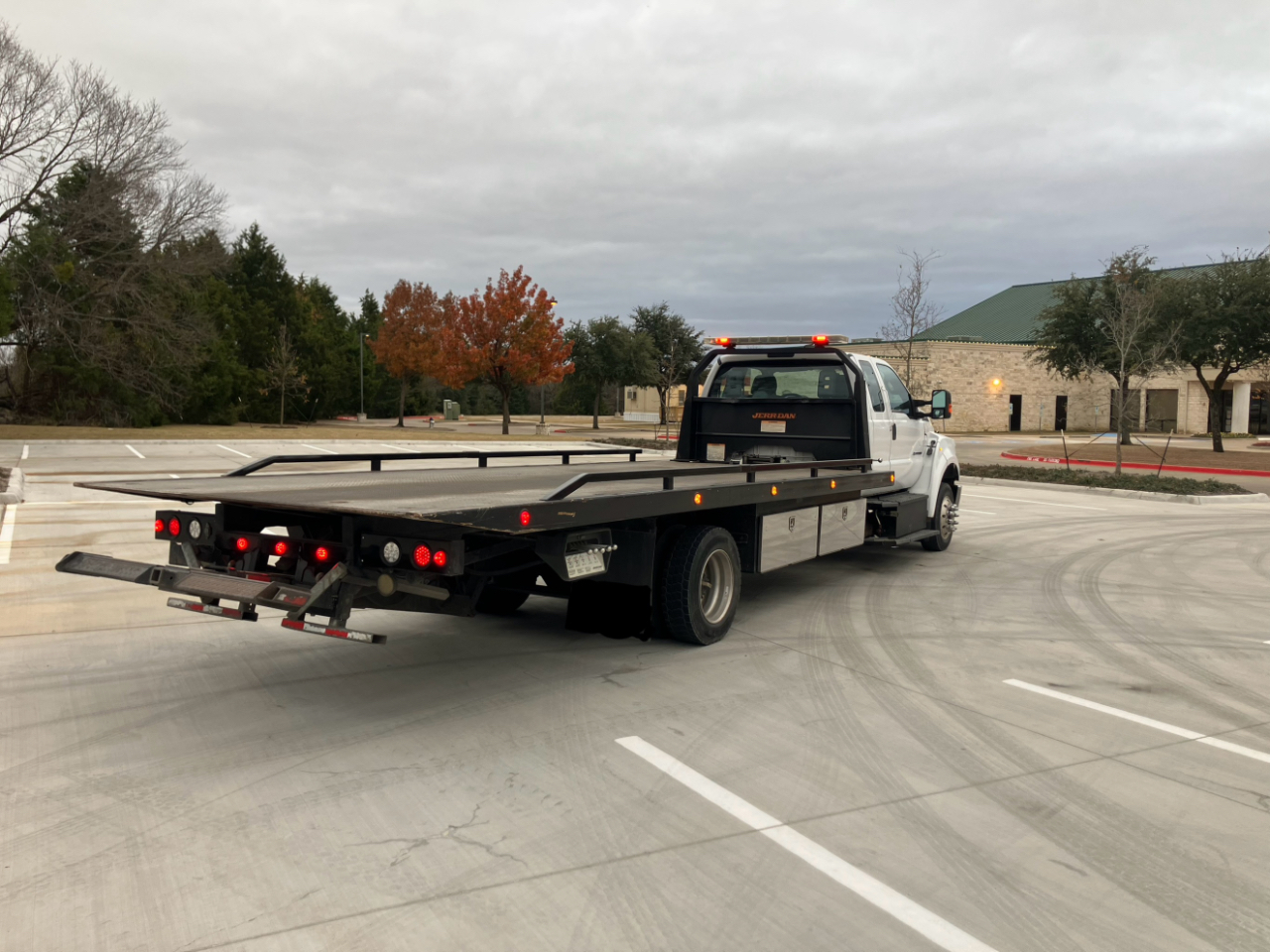 Ford F-650 SuperCab 2WD DRW 2017