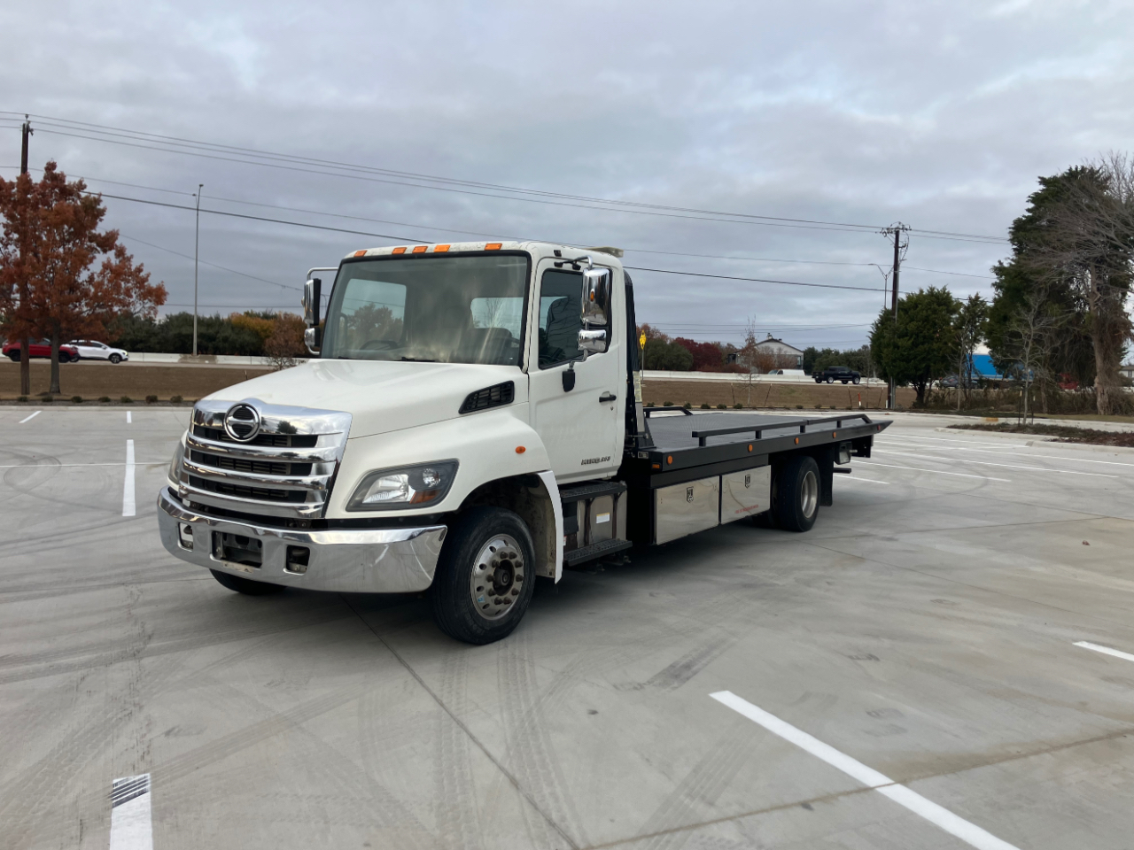 Hino Conventional Cab  2014