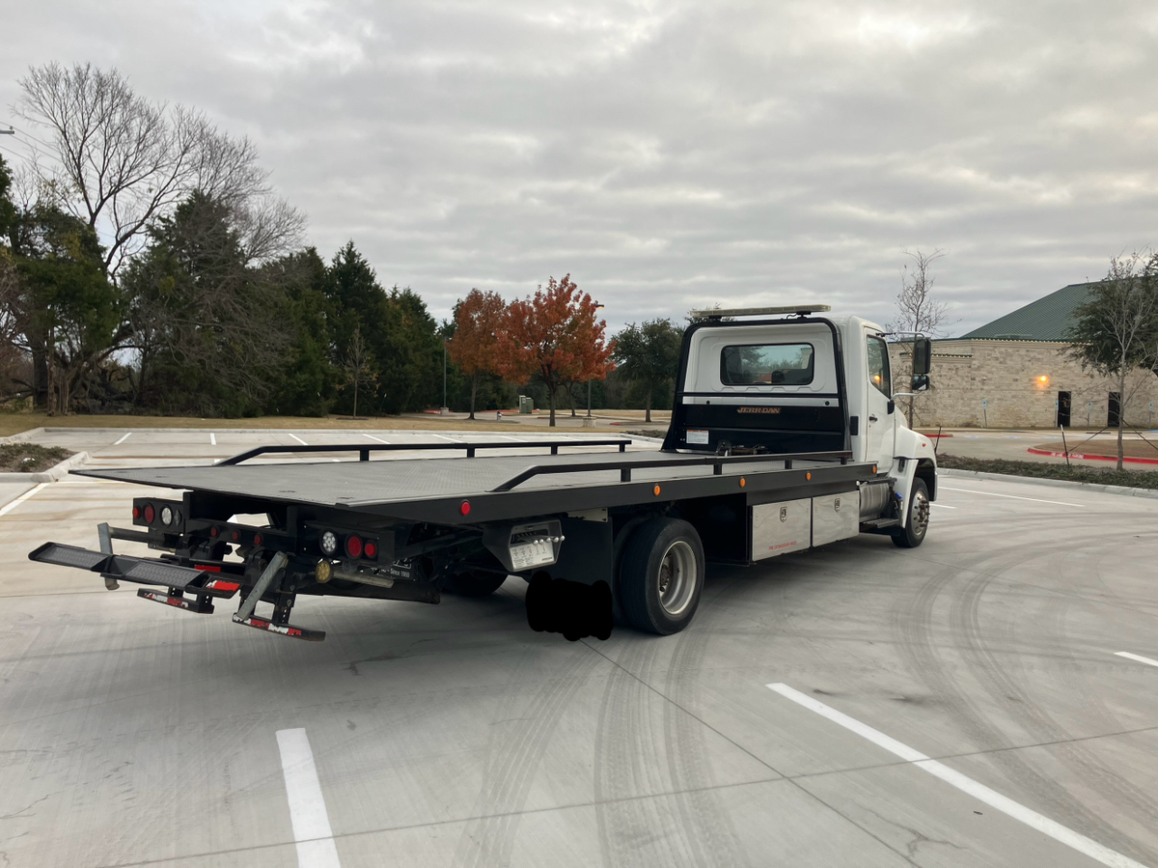 Hino Conventional Cab  2014