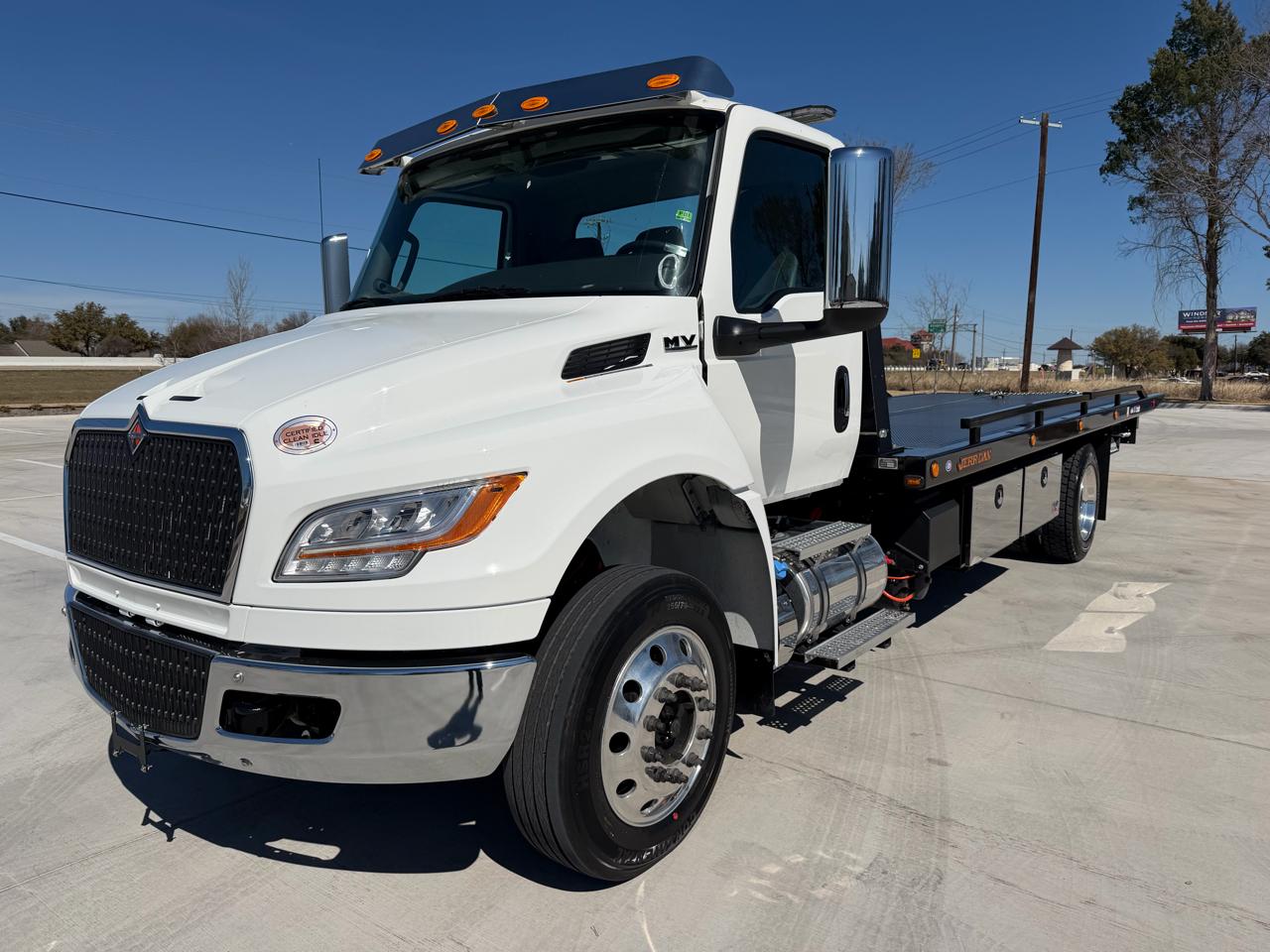 International MV607  2026