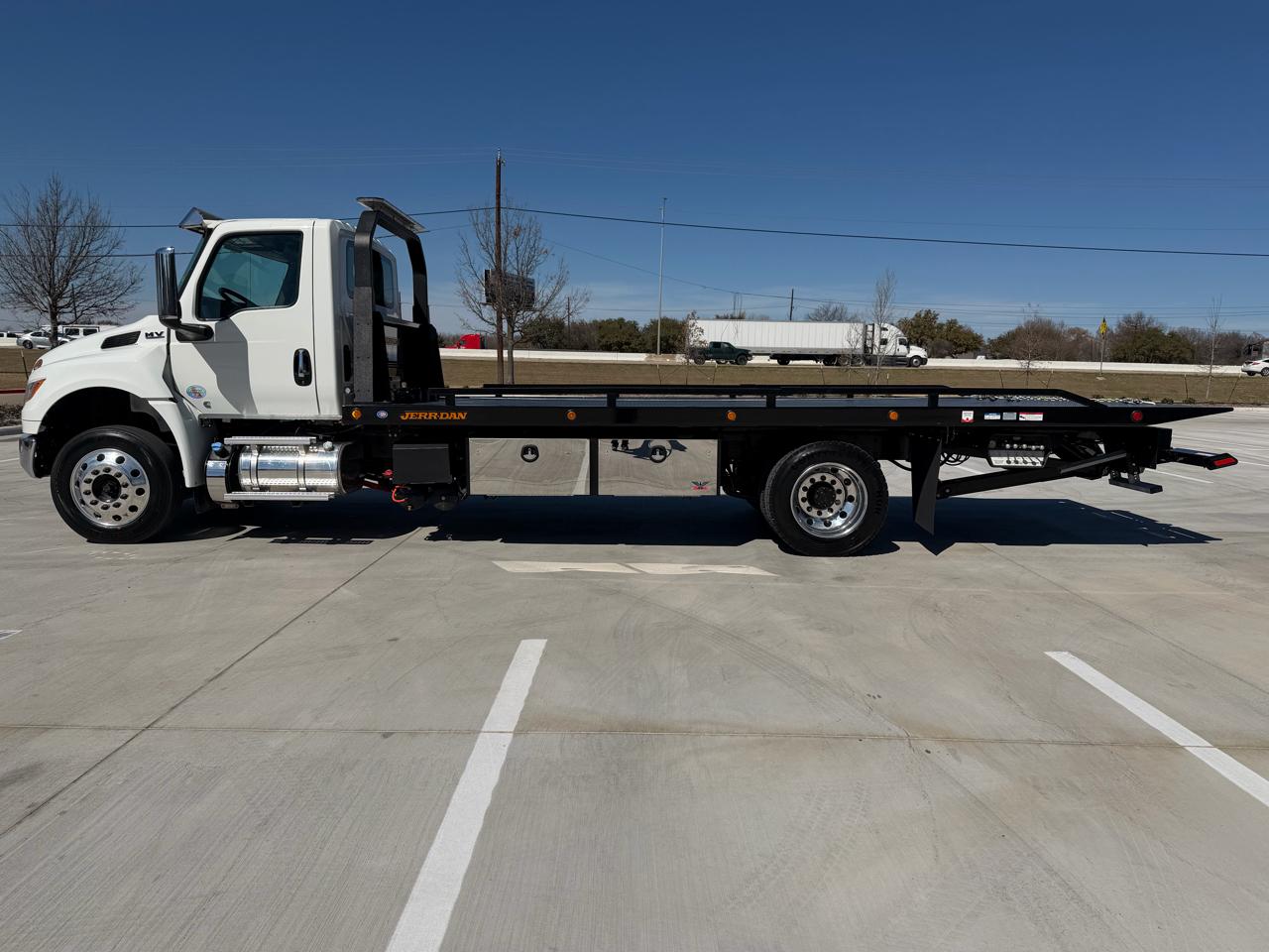 International MV607  2026