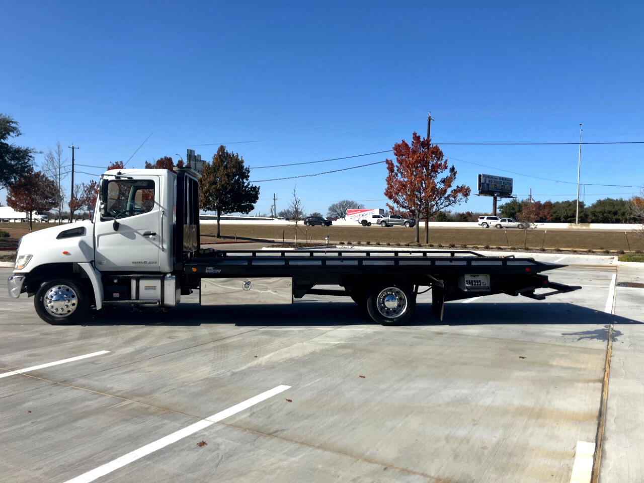 Hino Conventional Cab  2020