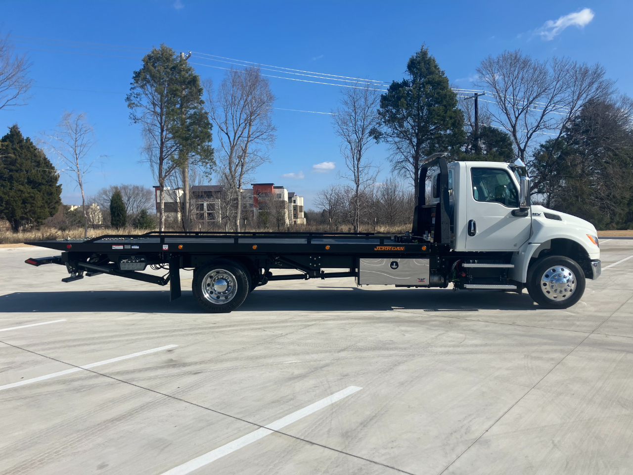 International MV607  2026