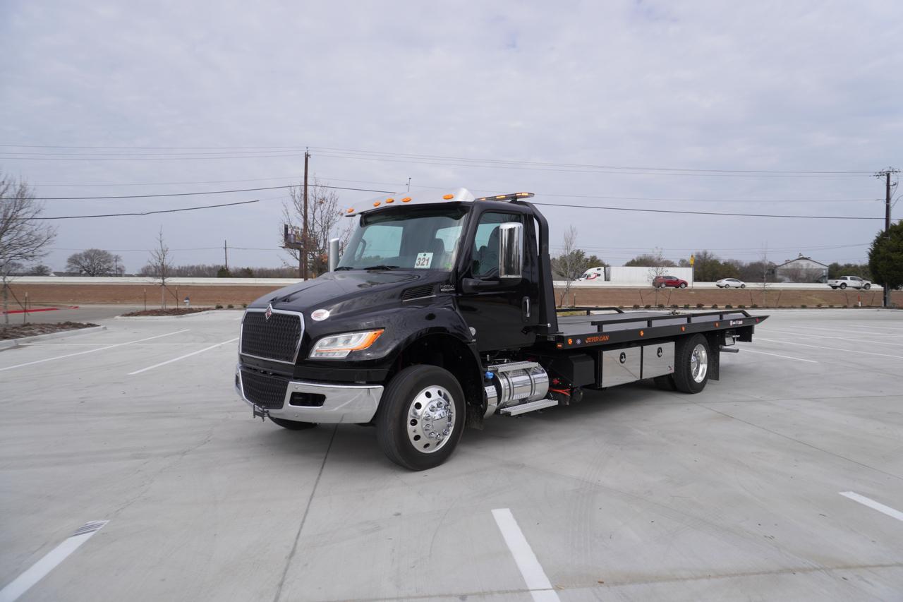 International MV607  2026