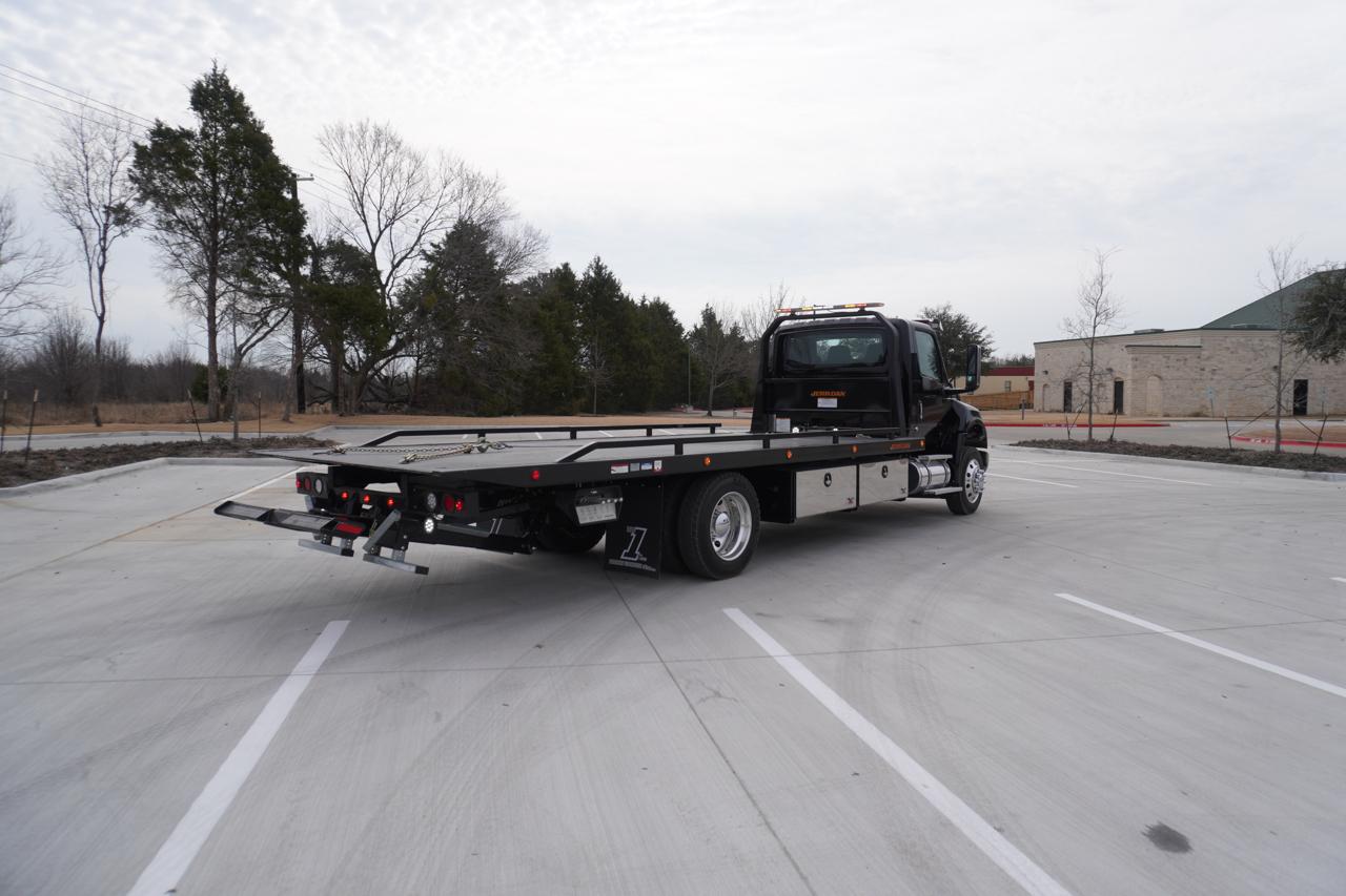 International MV607  2026