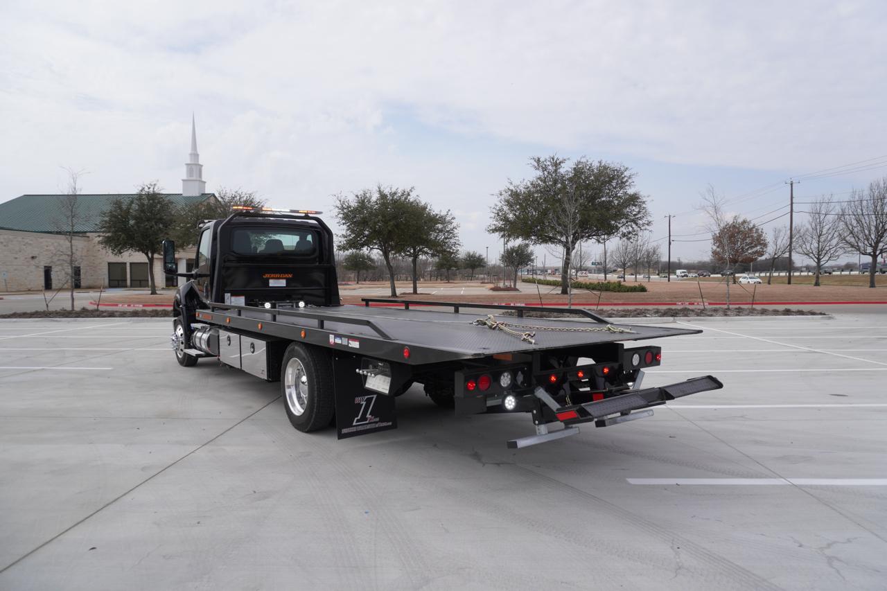 International MV607  2026