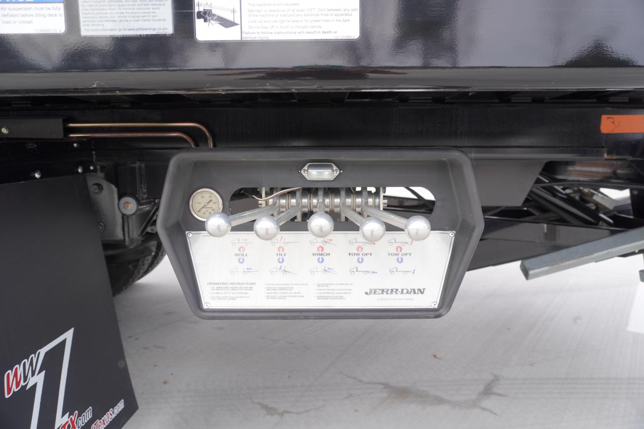 International MV607  2026