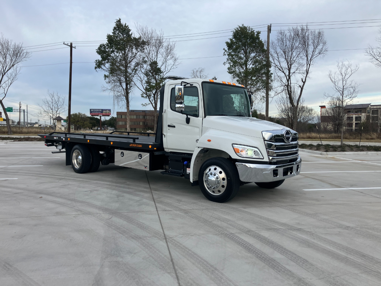 Hino 4x2 Incomplete Vehicle  2025