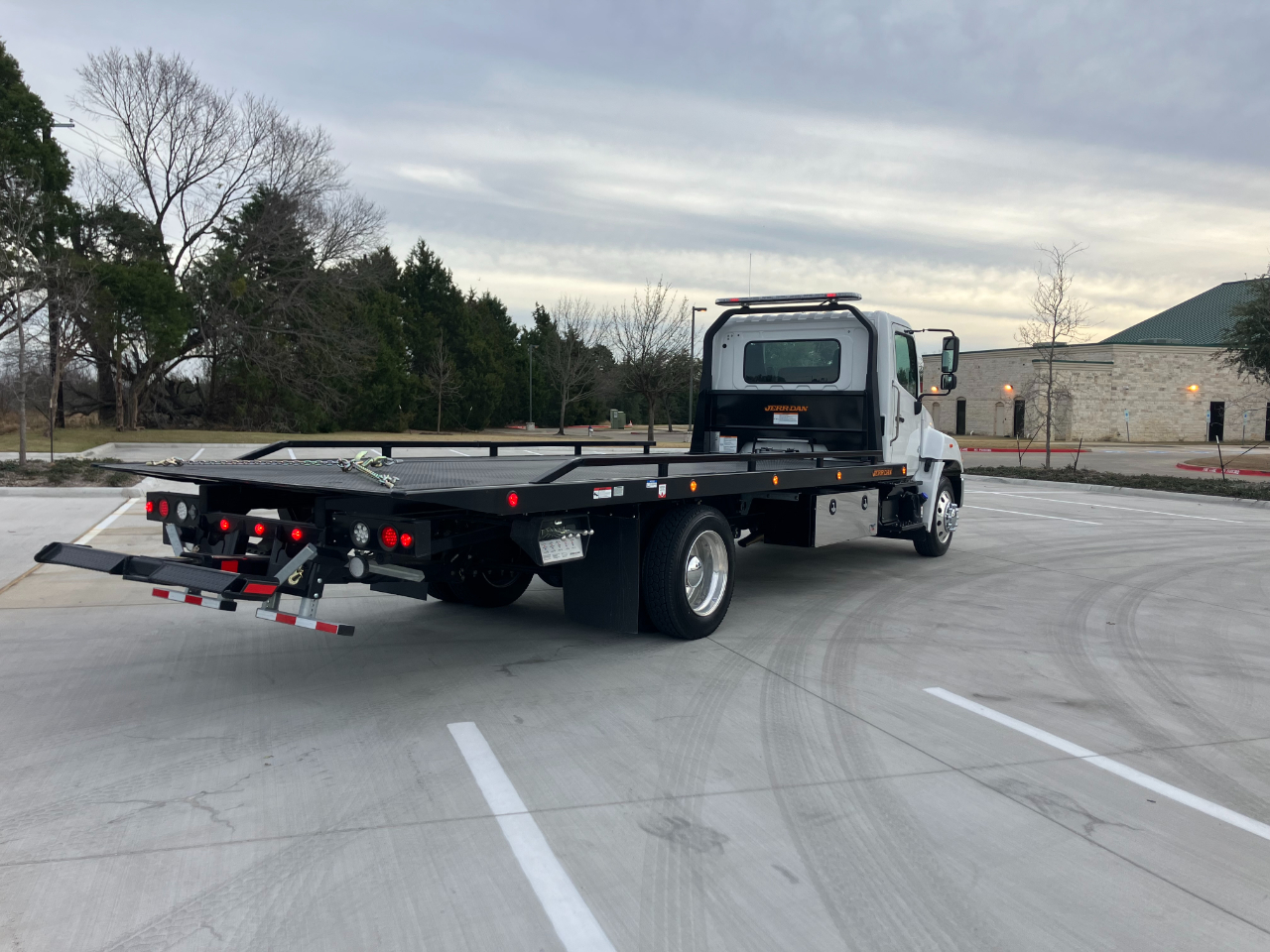 Hino 4x2 Incomplete Vehicle  2025