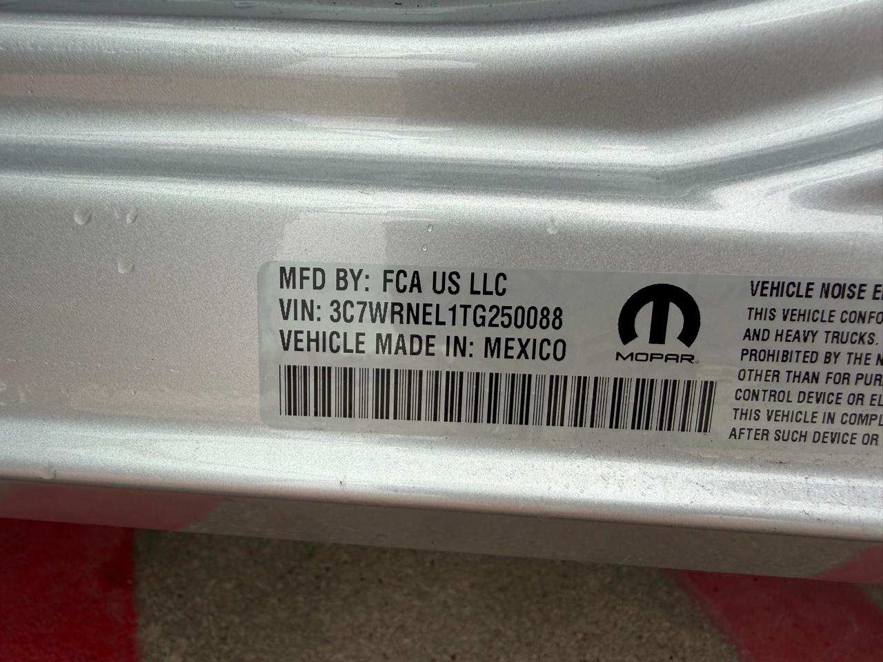 RAM 5500 Crew Cab SWB 4WD DRW 2026