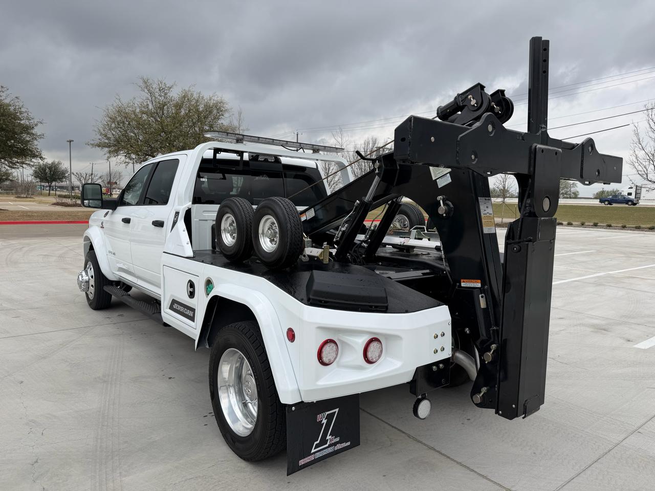 RAM 5500 Crew Cab SWB 4WD DRW 2026