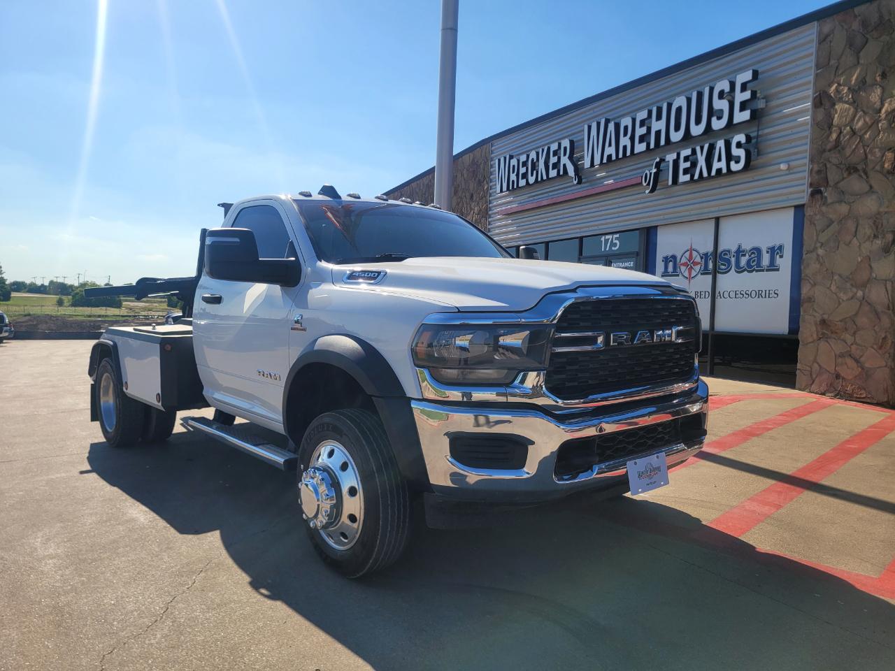 RAM 4500 Regular Cab SWB 2WD DRW 2023