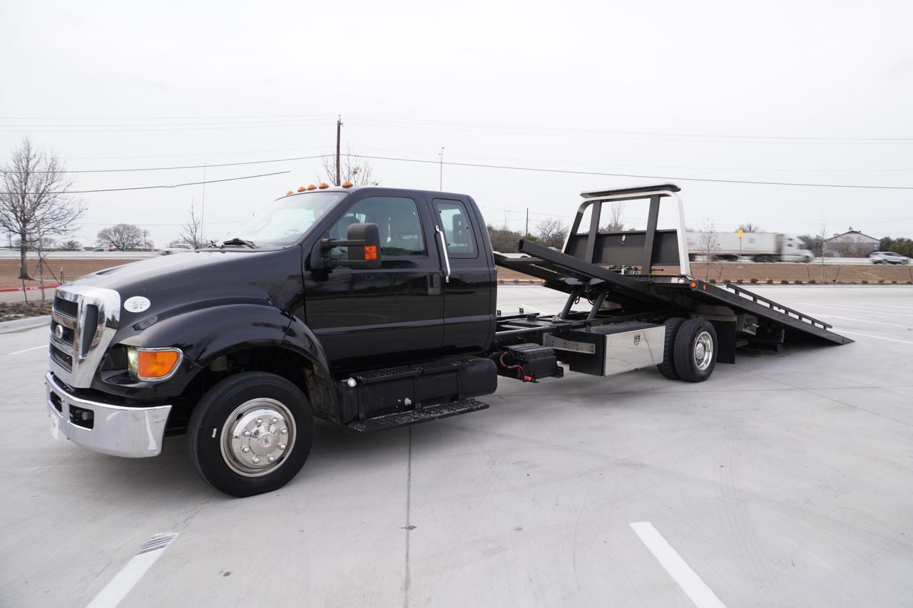 Ford F-650 SuperCab 2WD DRW 2015
