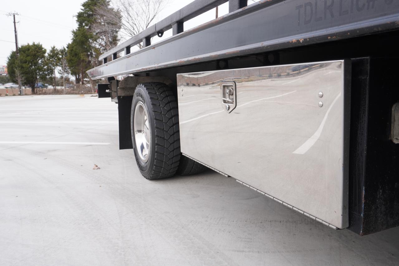 Ford F-650 SuperCab 2WD DRW 2015