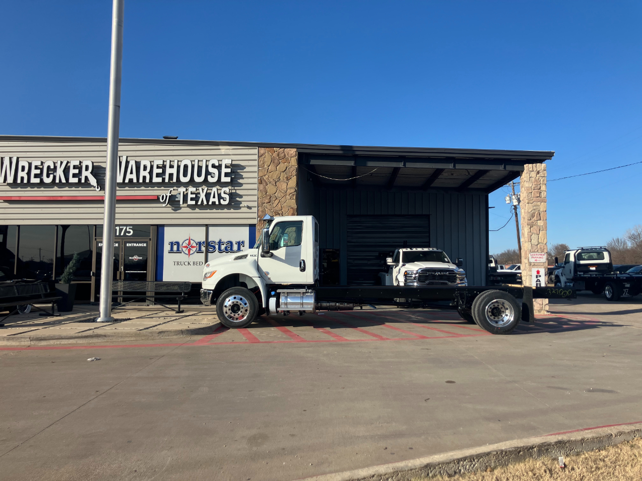 2027 International MV607 