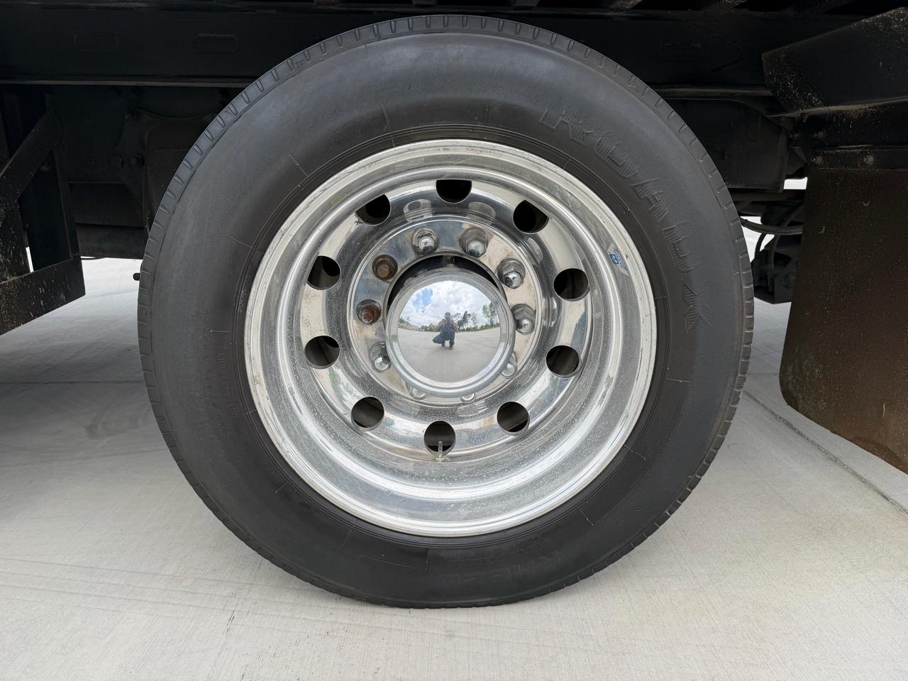 Freightliner M2 106  2017