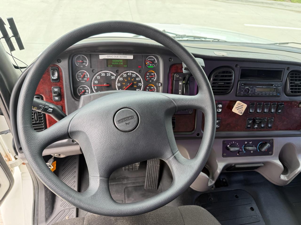 Freightliner M2 106  2017