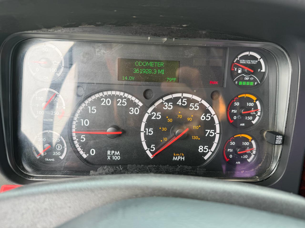 Freightliner M2 106  2017