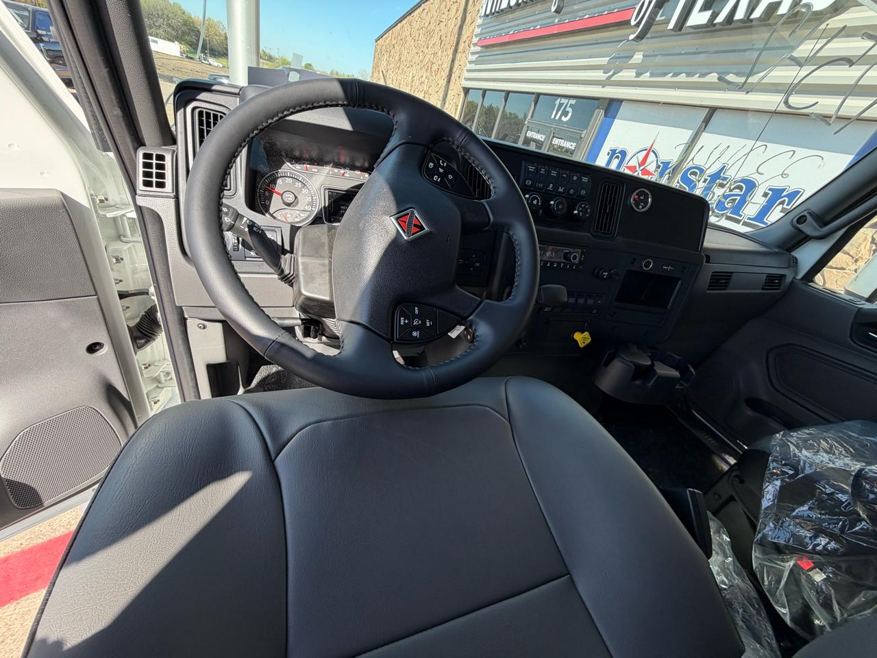 International MV607  2027