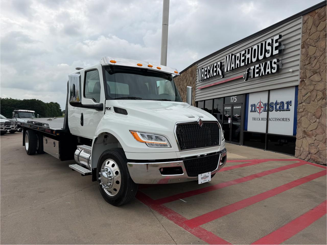 2027 International MV607 