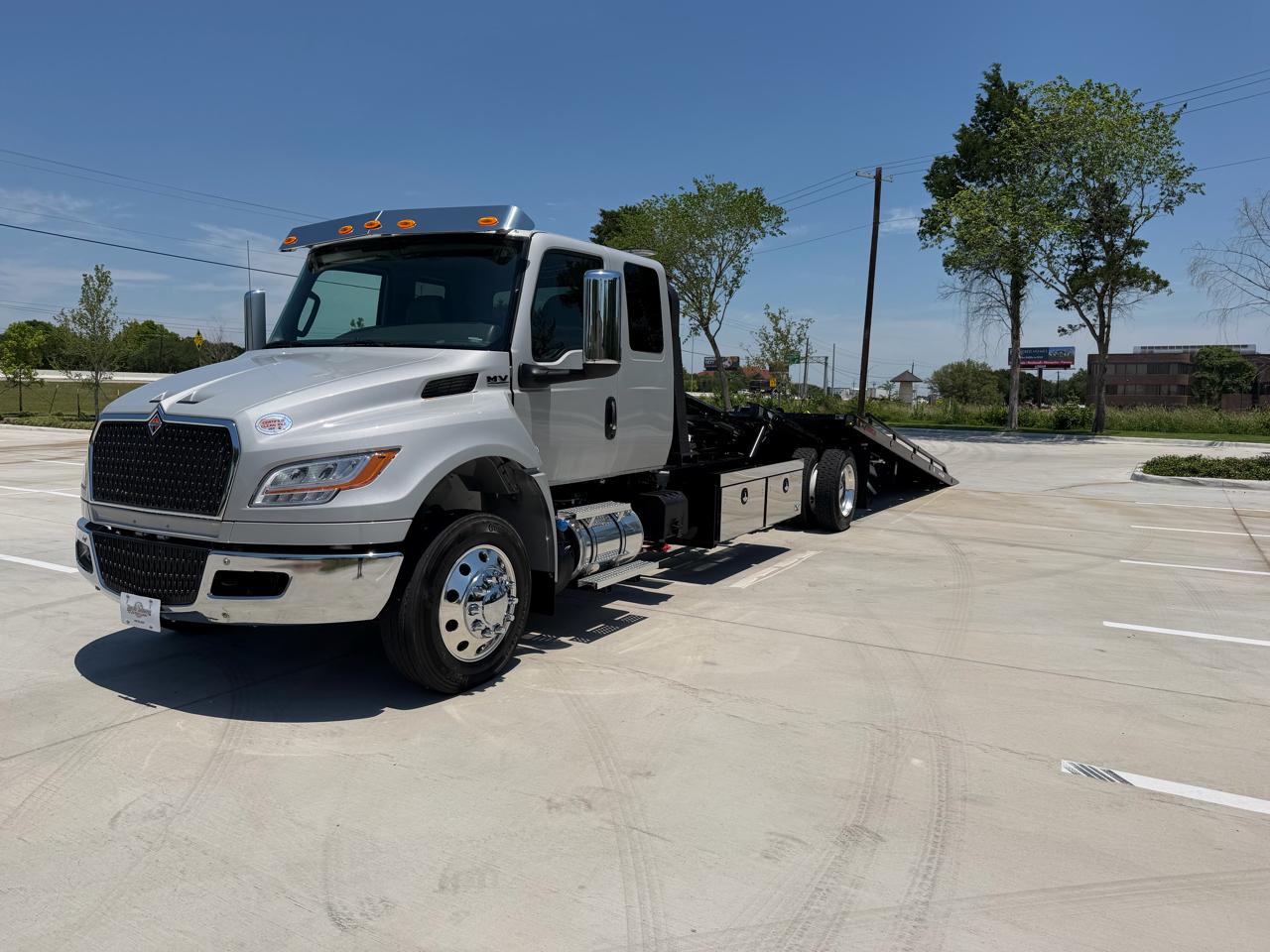 International MV607  2027