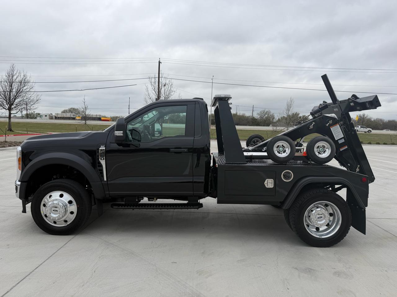 Ford F-450 SD Regular Cab DRW 2WD 2026